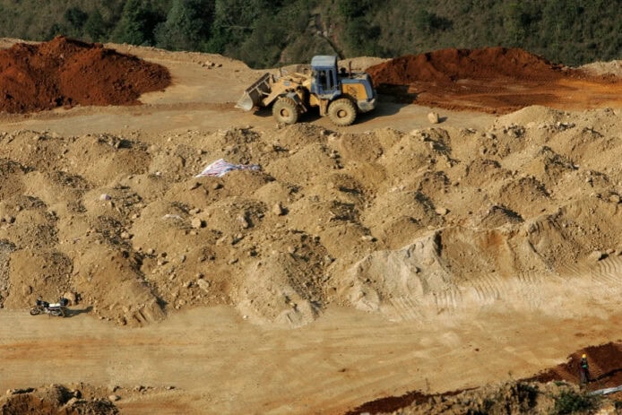 中國收緊稀土技術出口管制　未經許可不得向外國提供技術支援　明言限制國防半導體企業