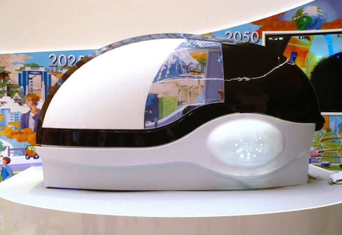 大阪世博「未來人類洗澡機」爆紅　無需梘液 15 分鐘全自動洗淨身體　開發商宣佈將會量產