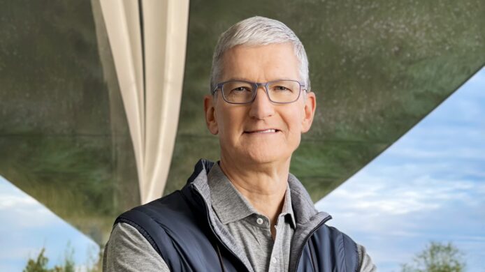 外媒: Tim Cook 最快明年卸任 Apple CEO John Ternus 成接任熱門人選