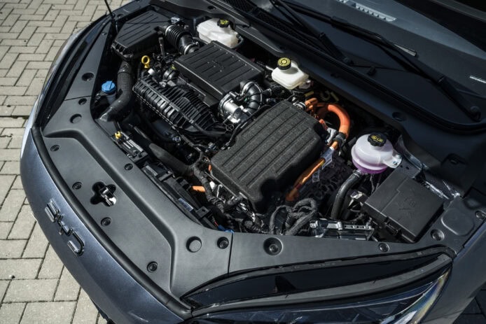 Toyota 否認採用 BYD 插電混合動力 強調核心技術自主研發