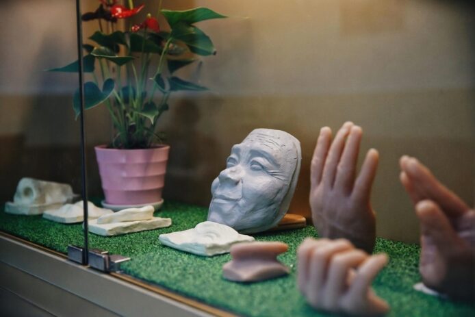 「毋忘愛」用 3D 打印修復宏福苑火災遺體   讓逝者更有顏面離開