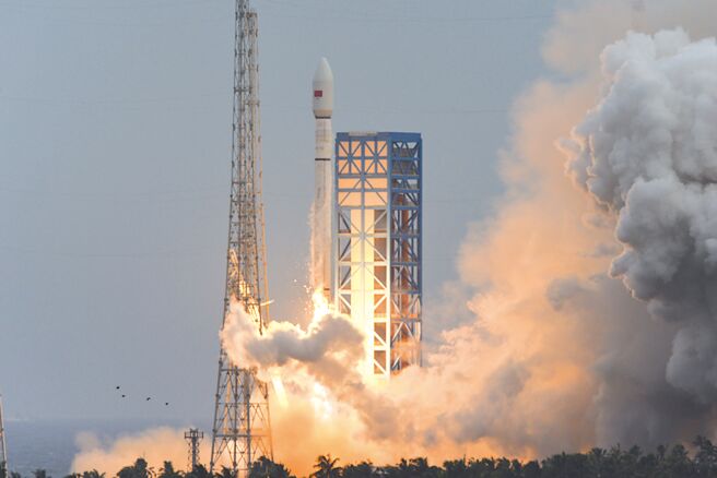 太空競爭加速   中國申建 200,000 衛星　力爭低軌道資源優先權