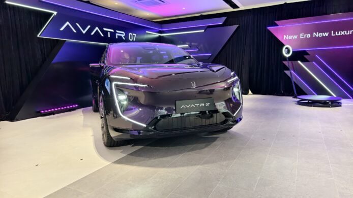 長安汽車、華為與寧德時代三方聯手   豪華電動 AVATR 07 登陸香港