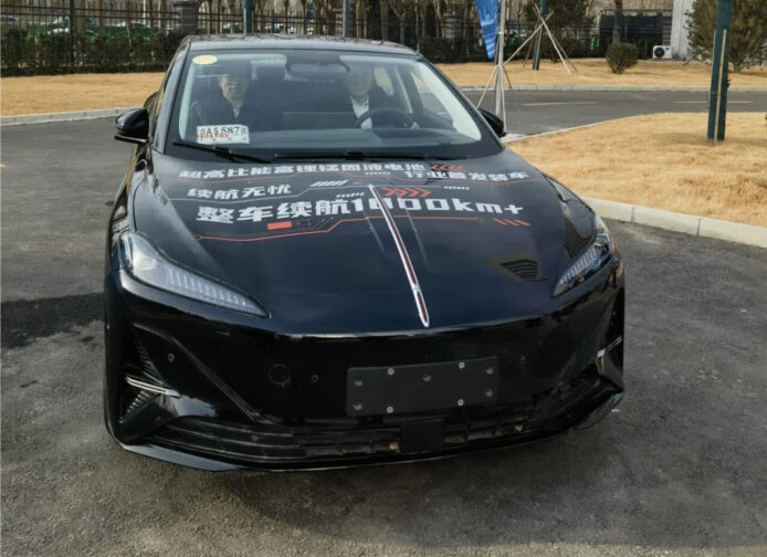 南開大學電池技術突破 電動車單次續航超 1,000 公里