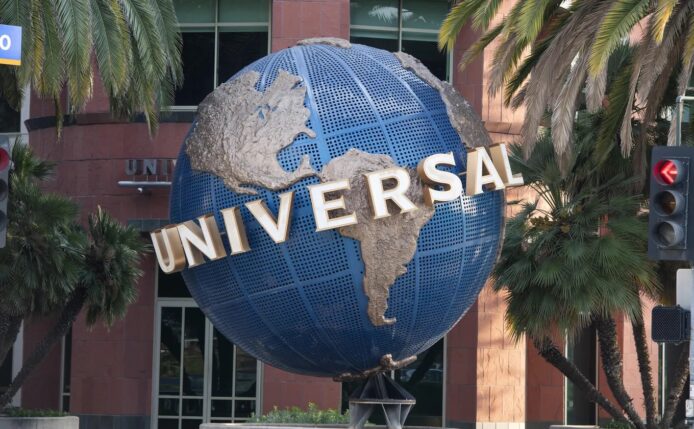 環球音樂起訴 Anthropic    盜版歌曲訓練 AI 索償 30 億美元