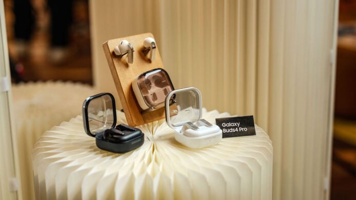 【評測】Samsung Buds4 系列快速評測	金屬感更重 + 低音表現更佳