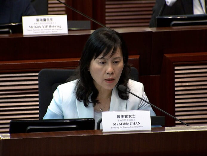 香港今年落實自動駕駛網約車商業運作  力爭不設車上後備安全員