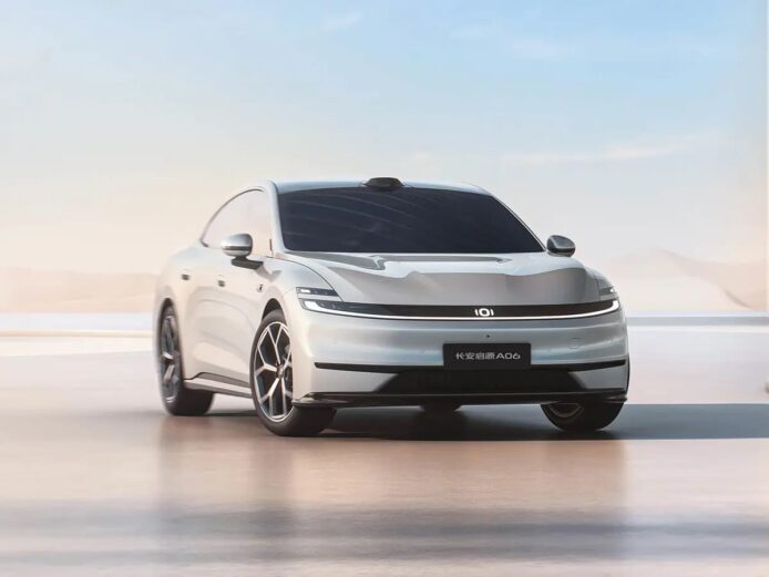 全球首款鈉離子電池電動車發布 CATL 與長安汽車突破鋰電池壟斷