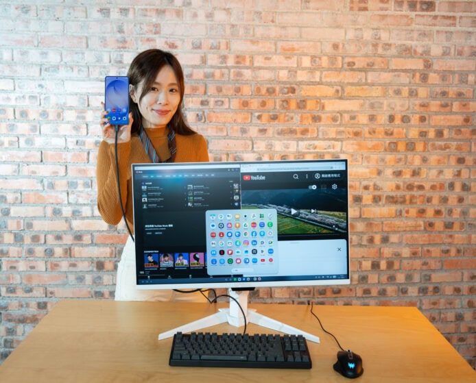 手機插線入芒即變電腦  可用鍵盤同滑鼠操作   實試 Android 16 原生桌面模式