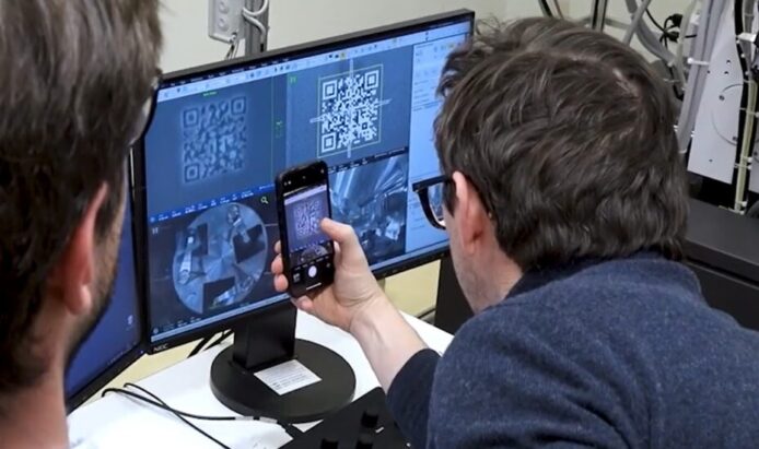 史上最小 QR Code 面積僅 1.977 平方微米 須借電子顯微鏡才能掃描